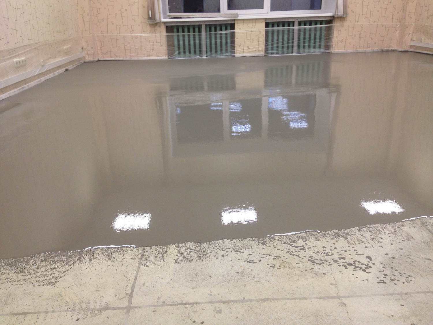 Полимерцементный наливной пол KING FLOOR 40