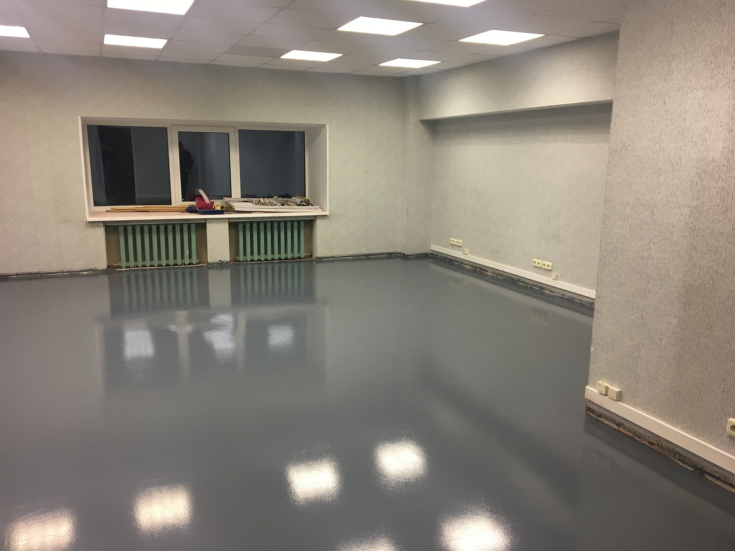 Эпоксидный наливной пол KING EPOXY COAT