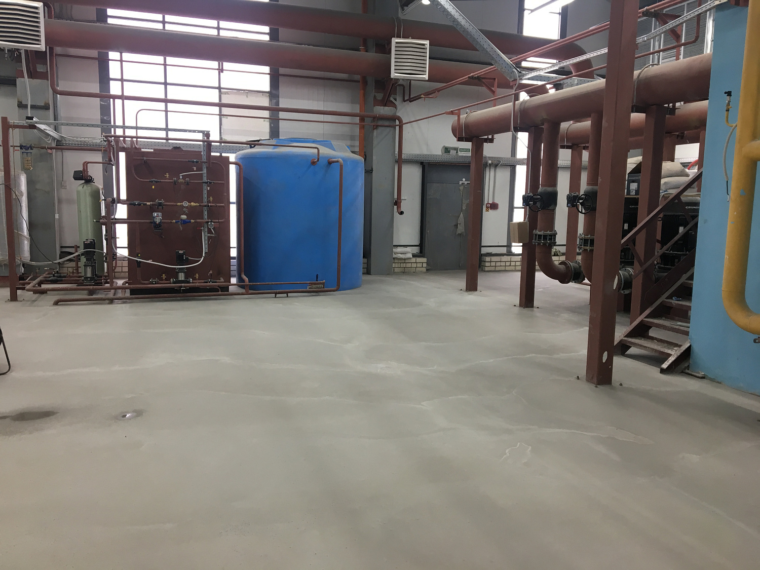 Полимерцементный наливной пол KING FLOOR 40