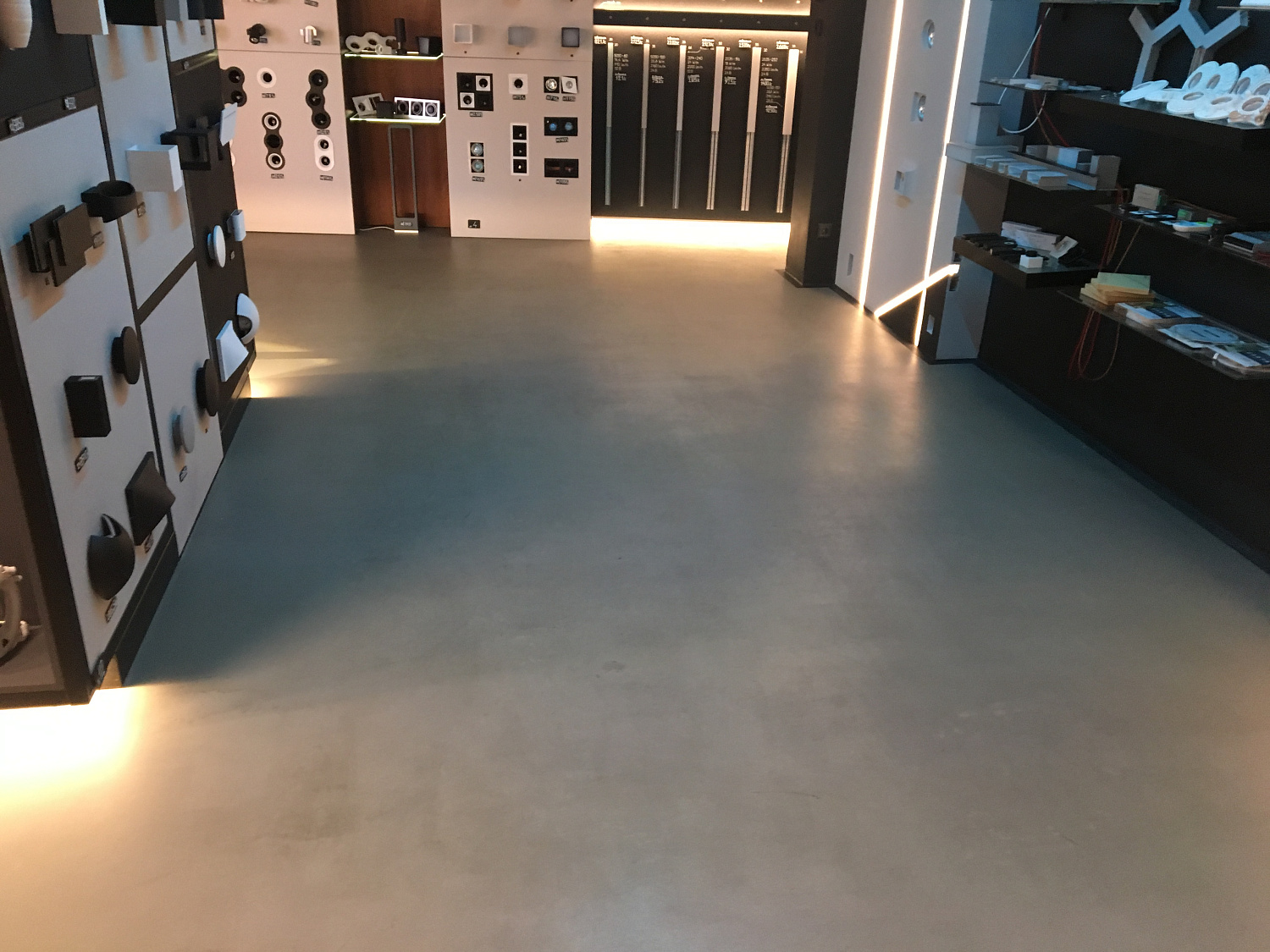 Полимерцементный наливной пол KING FLOOR 40